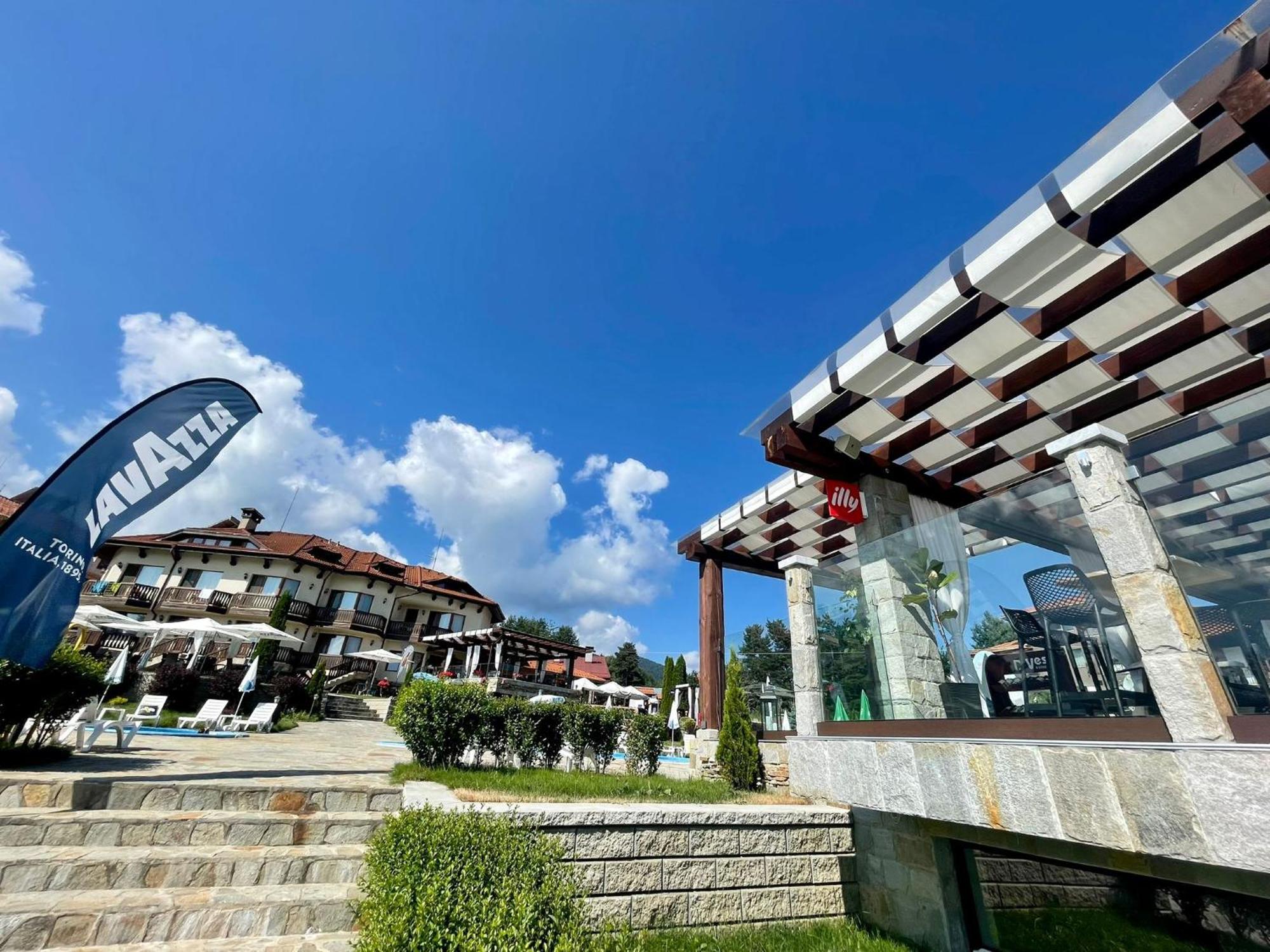 Family Hotel Eterno Tsigov Chark Buitenkant foto